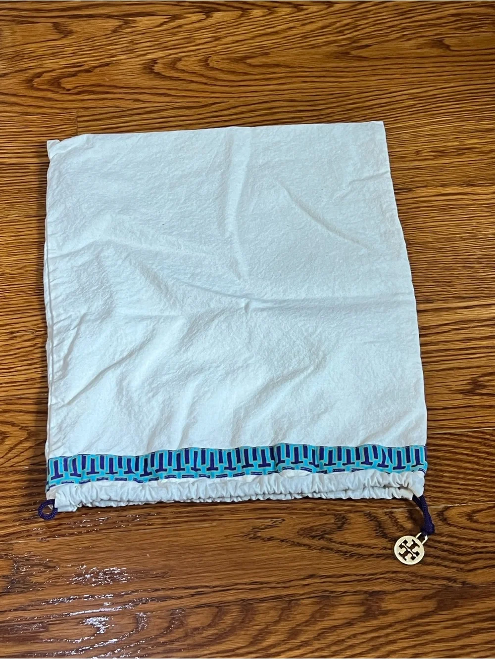 Tori Burch Cream Drawstring Dust Bag